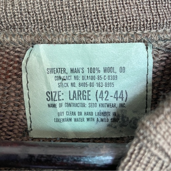 Cool Sweater - Picture 2 of 6